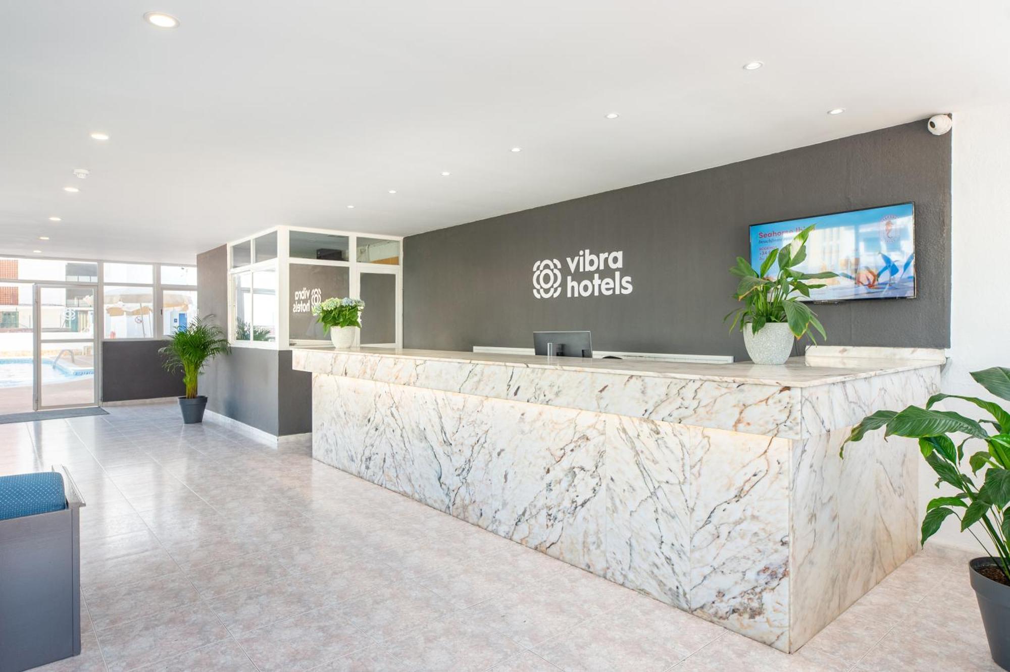 Apartahotel Vibra 2*