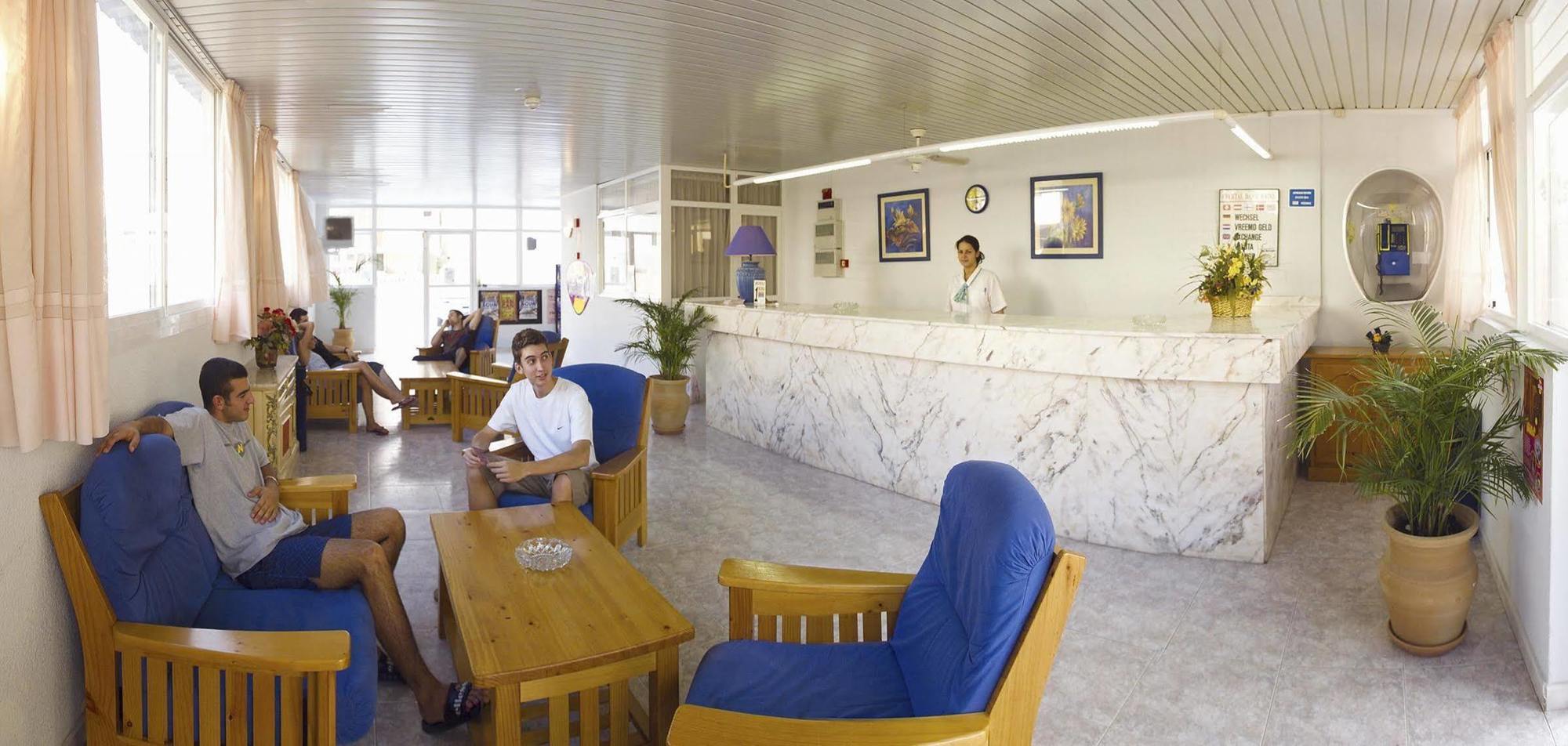 Apartahotel Vibra 2*
